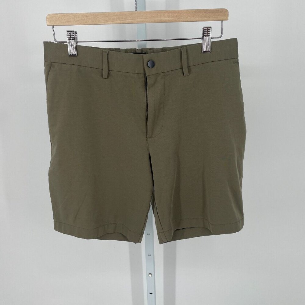 Banana Republic Mens Sz 32 Green City Luxe Core Temp Casual Travel Shorts Nylon - Picture 1 of 10
